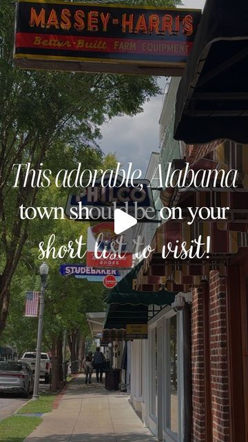 Southern Town, Small Towns Usa, Alabama Travel, Vintage Advertising Signs, Sweet Home Alabama, Vintage Advertising, Advertising Signs, Historic Homes, Vacation Destinations