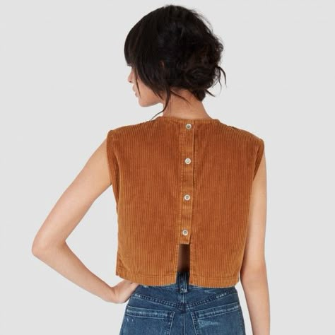 RACHEL COMEY -Yana Top -THE SHAPE OF THE SEASON Minimalist Moda, Sew Patterns, Diy Vetement, Rachel Comey, Mode Inspiration, Look Fashion, Minimalist Fashion, Diy Clothes, The Back