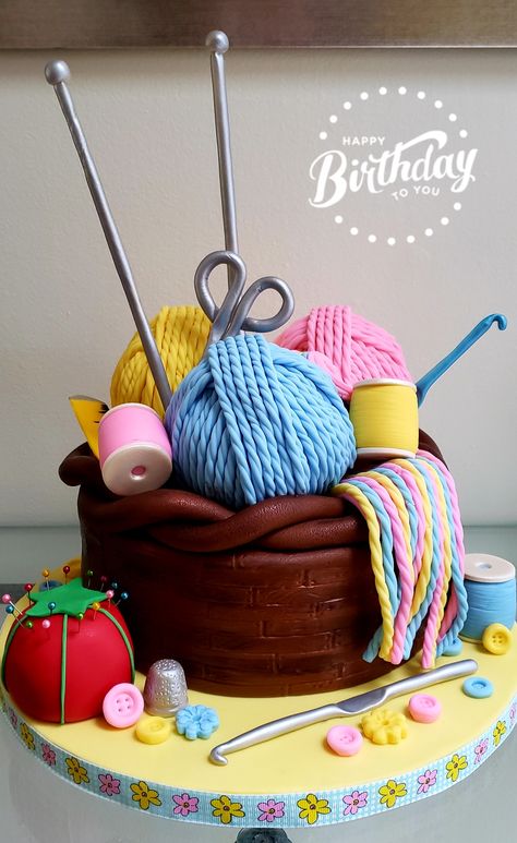 Knitting themed cake for my Aunt's 75th Birthday. Mothers Day Cake Ideas, 75th Birthday Cake, Knitting Cake, 75 Birthday Cake, Sewing Cake, Crochet Cake, Artist Cake, Mothers Day Cupcakes, 80 Birthday Cake