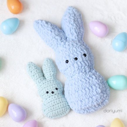 Chillin' with the Peeps Easter Crochet Pattern by Doriyumi.com Crochet Peeps, Crocheted Stuffed Animals, Crochet Easter Basket, Single Crochet Decrease, Bernat Blanket, Crochet Easter, Crochet Chicken, Easter Crochet Patterns, Crochet Bunny Pattern