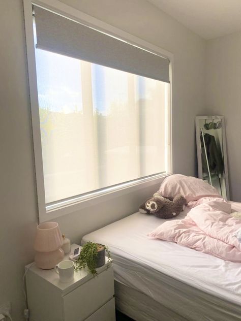 Fashion Room Aesthetic, Pink Minimalist Aesthetic, Minimalistic Room, Clean My Room, Music Instagram, Comfort Place, Music On Spotify, Pinterest Room Decor, Pretty Room