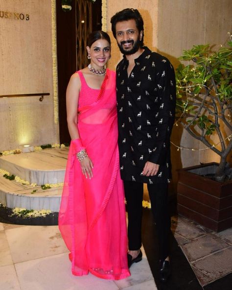 genelia deshmukh in a pink mm saree at mm diwali bash22 Genelia Dsouza Saree, Genelia Dsouza, Genelia Deshmukh, Saree Ideas, Genelia D'souza, Latest Designer Sarees, Manish Malhotra, Saree Trends, Stylish Party