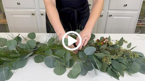 Eucalyptus Christmas Table, Deco Eucalyptus, Seeded Eucalyptus Centerpiece, Dollar Tree Diy Wedding, Christmas Floral Arrangements Diy, Eucalyptus Wedding Decor, Eucalyptus Centerpiece, Wedding Table Garland, Diy Flower Arrangement