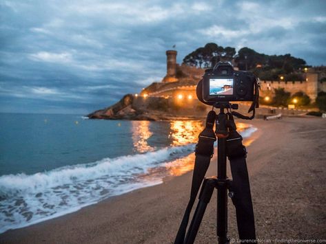 When to use a tripod Camera On Tripod, Castle At Night, Canon Dslr Camera, Camera Prices, 13 Reasons Why, Canon Dslr, Nikon Dslr, Dslr Cameras, Camera Tripod