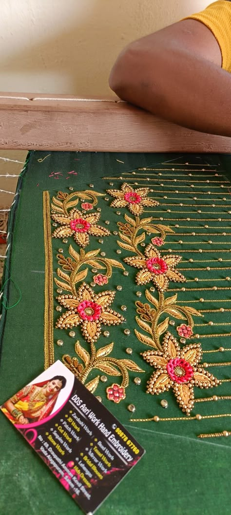 Aari Work Grand Neck Design, Sleeve Design Aari Work Blouse, Grand Sleeve Aari Design, Sleeve Aari Designs For Blouse, Half Sleeve Aari Work Blouse Design, Aari Blouse Tracing Designs, Thilagam Shape Aari Work, Leaf Design Aari Work Blouse, Aari Tracing Designs For Blouse