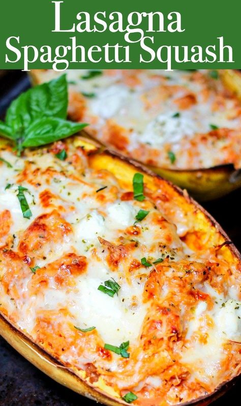 Healthy Squash Recipes, Squash Spaghetti, Stuffed Spaghetti Squash, Spaghetti Squash Lasagna, Veggie Main Dishes, Squash Lasagna, Lasagna Ingredients, Traditional Lasagna, Spaghetti Squash Recipes