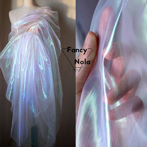 Lukisan Fesyen, Holographic Fabric, Iridescent Color, Idee Cosplay, Creative Costumes, Shiny Fabric, Party Kleidung, Organza Fabric, Gauze Fabric