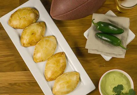 Football Empanadas, Creamed Turkey, Green Enchilada Sauce, Empanadas Recipe, Super Bowl Food, Football Food, Perfect Appetizers, A Football, Appetizer Dips