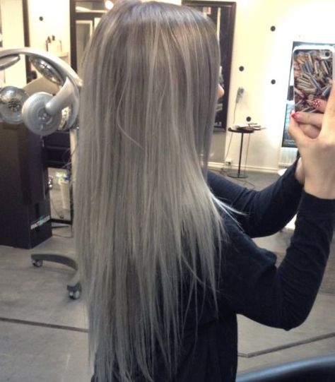 Grey Hair Aesthetic, Long Silver Hair, Silver White Hair, Grey Hair Dye, Grey White Hair, Silver Blonde Hair, Icy Blonde Hair, Silver Hair Color, Silver Grey Hair