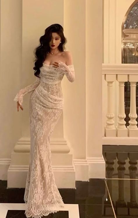 Glam Bride, Classy Prom Dresses, Graduation Outfits, Aesthetic Dress, Dresses Aesthetic, Dream Wedding Ideas Dresses, Prom Dress Inspiration, Trendy Aesthetic, Pretty Prom Dresses