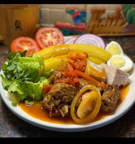 Epis Recipe, Fish Sandwich Recipes, Carribean Food, Plantain Recipes, Juice Smoothies Recipes, Africa Food, Haitian Food Recipes, Instagram Breakfast, Fun Salads