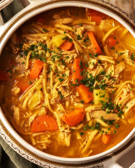 Saffron Chicken Noodle Soup Saffron Soup Recipes, Chicken Noodle Soup Rotisserie, Savory Soup Recipes, Saffron Chicken, Saffron Recipes, Rice Soup Recipes, Meal Train Recipes, Soup Recipes Chicken Noodle, Soup Season