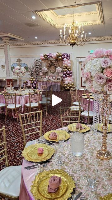 EVENT PRODUCTION, FLORIST, CANDY TABLE, RENTALS on Instagram: "This time, we have the opportunity to provide these beautiful floral arrangements, candy bar, Marquee letters and main table, We're delighted to be part of this production!💕🌸🙏

#flowerarrangement #fyp #flowercenterpiece #parati #quinceañera #sweet16" Candy Table Ideas For Quinceanera, Sweet 16 Candy Table, Quince Main Table Ideas, Quinceanera Main Table Ideas, Main Table Quinceanera, Sweet 16 Candy, Beautiful Floral Arrangements, Table Rentals, Main Table