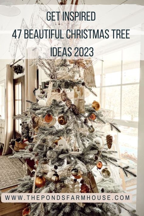 Cream Christmas Trees, Memory Christmas Tree Decorating Ideas, Shabby Chic Christmas Tree Ideas, Tall Christmas Tree Ideas, Cottage Style Christmas Tree, Antique Christmas Tree Ideas, Vintage Farmhouse Christmas Tree, Stylish Christmas Tree, Rustic Christmas Trees Ideas