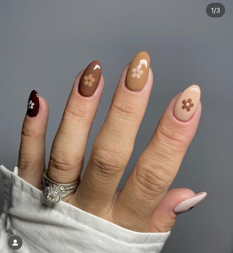 Fall Nail Ideas, Simple Fall Nails, September Nails, Fall Manicure, Fall Gel Nails, Cute Nails For Fall, Fall Nail Art, Fall Nail Colors, Brown Nails