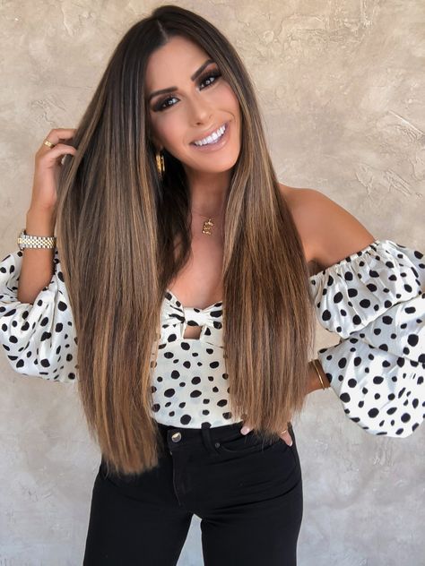 Polka Dots Summer Top. Emily Ann Gemma Hair, The Sweetest Thing Blog #EmilyGemma #theSweetestThingBlog Emily Ann Gemma, Emily Gemma, Function Of Beauty, Emily Ann, Free People Leggings, The Sweetest Thing, Brown Hair Balayage, Sweetest Thing, Clip In Hair