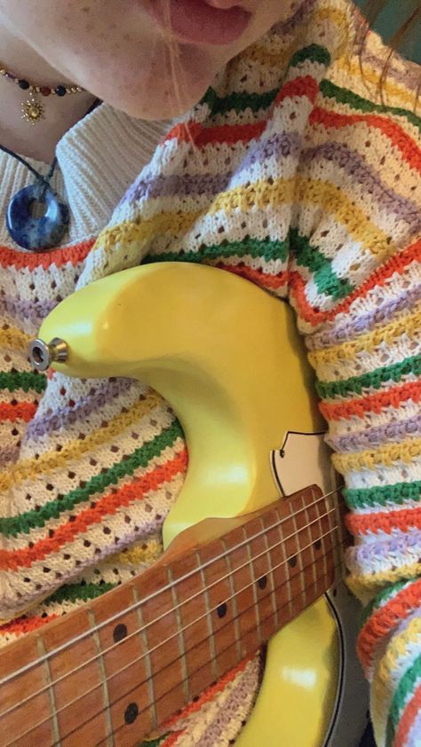 Yellow Guitar, Guitar Acoustic, Country Pop, Nice Things, Acoustic Guitar, Guitar, Angel, Yellow, Pins