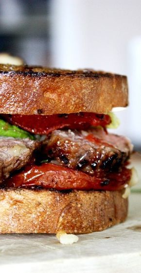 Sandwich Steak, Steak Sandwiches, Roast Beef Sandwich, Garlic Steak, Leftover Steak, Meat Sandwich, Potato Bread, Brunch Buffet, Steak Sandwich