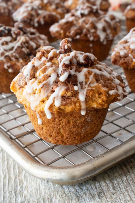 Glazed Sweet Potato Muffins Amish Bread Recipes, Pecan Streusel Topping, Maple Sweet Potatoes, Glazed Sweet Potatoes, Sweet Potato Pecan, Potato Muffins, Sweet Potato Muffins, Breakfast Hash, Oat Muffins