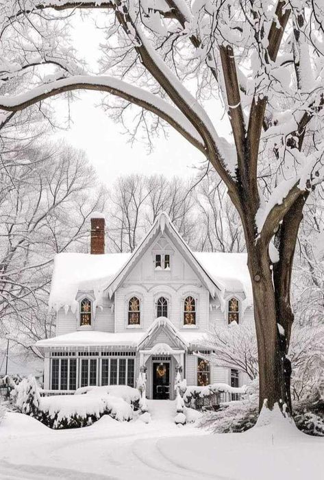 Home Haircuts, House In Snow, Snowy House, Winter House Exterior, Winter Illustrations, Snowy Weather, Winter Cottage, Winter Scenery, Snowy Day