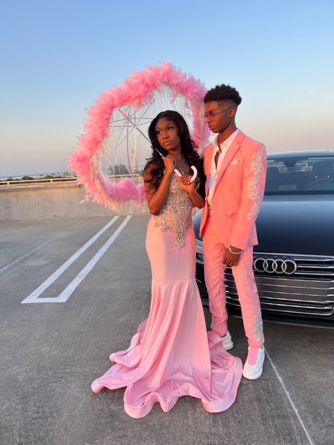 pink prom
pink prom couple
black prom couple
light pink prom
prom2k22
prom ideas
pink prom dress
pink prom suit Prom Dates Couples, Pink Prom Couple, Prom Outfits For Couples, Prom Suit And Dress, Prom Couples Outfits, Pink Prom Suit, Dip Dye Wedding Dress, Dye Wedding Dress, Pink Formal Gown