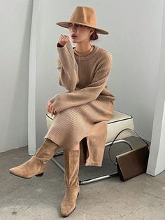 Botas Cowboy, Inexpensive Clothes, Knitwear Outfit, Stylish Fall Outfits, Hem Sweater, Trendy Winter, Trendy Fall Outfits, Thanksgiving Outfit, Outfit Combinations