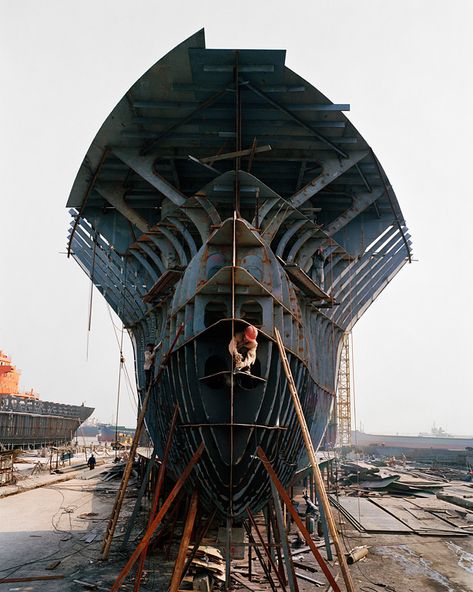 Edward Burtynsky, Three Gorges Dam, Ship Breaking, Explore China, Container Ship, Ship Building, Web Gallery, Old Factory, Ship Paintings