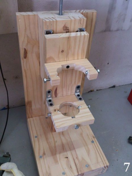 Drill Press Diy, Diy Drill Press, Homemade Drill Press, Drill Press Stand, Woodworking Tools Workshop, Into The Wood, Diy Holz, Woodworking Workshop, Drill Press