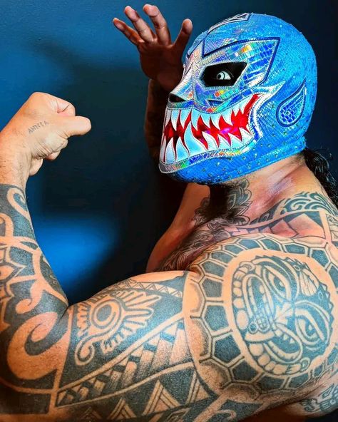 LUCHADOR LUCHA LIBRE AAA DMT AZUL DIAMANTE AZUL Wrestling Mask Design, Luchador Mask Design, Masked Wrestlers, Wwe Mask, Wrestling Games, Mexican Wrestler, Mexican Wrestling, Mexico Soccer, Wrestling Videos