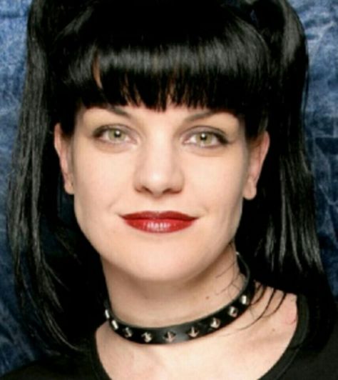 Ncis Abby Sciuto, Abby Ncis, Pauley Perette, Ncis Abby, Abby Sciuto, Pauley Perrette, Entertainment Weekly, Ncis, Fun At Work