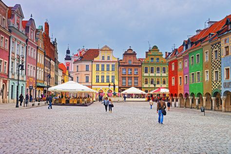 Old Market Square, Poznan Poland Tourist Attractions, Holiday Goals, Poland Vacation, Berlin Tour, Travel Poland, Poznan Poland, Visit Poland, Cities In Germany, Poland Travel