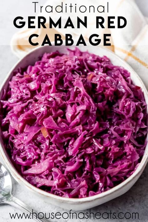 German Red Cabbage Salad, German Salads Authentic, German Salad Recipes, German Vegetables, Red Cabbage Salad Recipes, Cabbage Salads, German Salad, German Salads, German Red Cabbage