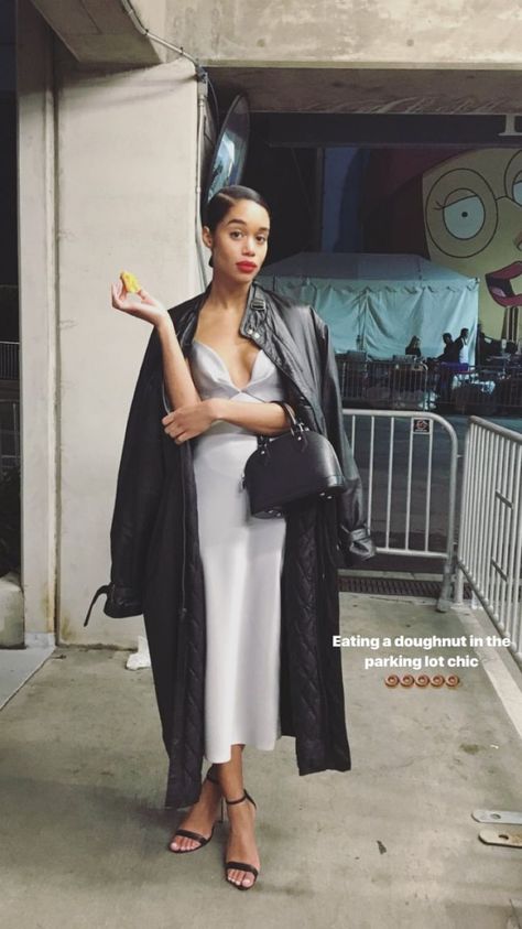 Silver Slip Dress, Laura Harrier, Normcore Fashion, Slip Dress Outfit, Scandi Fashion, Event Outfit, Classy Style, Blogger Fashion, Street Style Inspiration