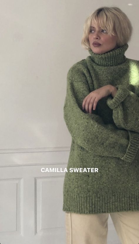 Green Sweater Aesthetic, Green Turtleneck Outfit, Melange Sweater, Scandinavian Outfit, Chunky Turtleneck, Knit Sweater Outfit, Turtleneck Outfit, Green Knit Sweater, Yoga Mom