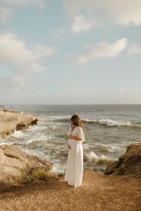 California Beach Maternity Photos, Sunset Cliffs Maternity Photos, Beach Maternity Photos Couples, Maternity Photos Beach, Maternity Shoot Beach, Neutral Purple, Boho Maternity Photos, Beach Maternity Pictures, Sunset Cliffs San Diego