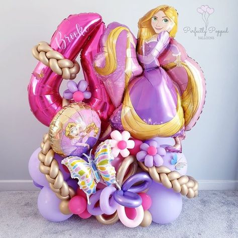 Rapunzel Balloon Decorations, Disney Princess Balloons, Rapunzel Balloons, Twin Birthday Party Ideas, All The Disney Princesses, Twin Birthday Party, Princess Balloon, Balloon Training, Groom Cartoon