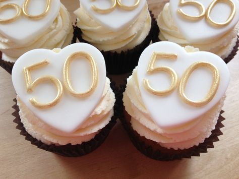 50th golden Wedding Anniversary cupcakes Wedding Anniversary Cupcakes, Golden Anniversary Cake, Golden Wedding Cake, Golden Wedding Anniversary Cake, Anniversary Cupcakes, 50th Golden Anniversary, 50th Anniversary Cakes, 50 Golden Wedding Anniversary, 50th Wedding Anniversary Party