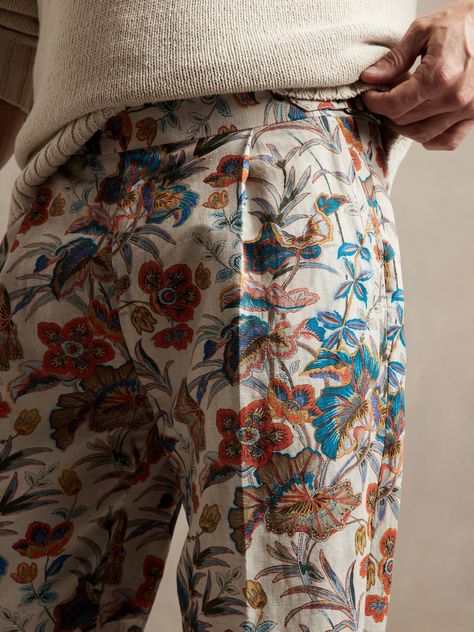 Intended for the intrepid, this statement-making floral suit pant is ideal for those budding with an adventuresome spirit in bold blooming print, cut from a luxurious blend of linen and soft cotton.  Skip the belt -- ours is cut in a tapered fit with Mens Feminine Style, Men Statement Pieces, Feminine Mens Outfits, Interesting Mens Fashion, Unique Mens Outfits, Quirky Mens Fashion, Men Feminine Fashion, Plus Men Fashion, 2024 Mens Fashion