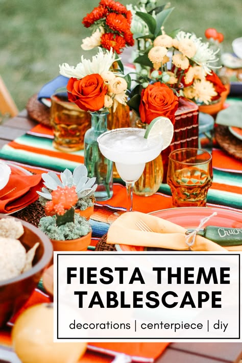 Mexican Theme Dinner Party, Mexican Theme Dinner, Mexican Tablescape, Mexican Party Ideas, Theme Dinner Party, Mexican Table Setting, Mexican Dinner Party, Fiesta Table, Dinner Party Table Settings