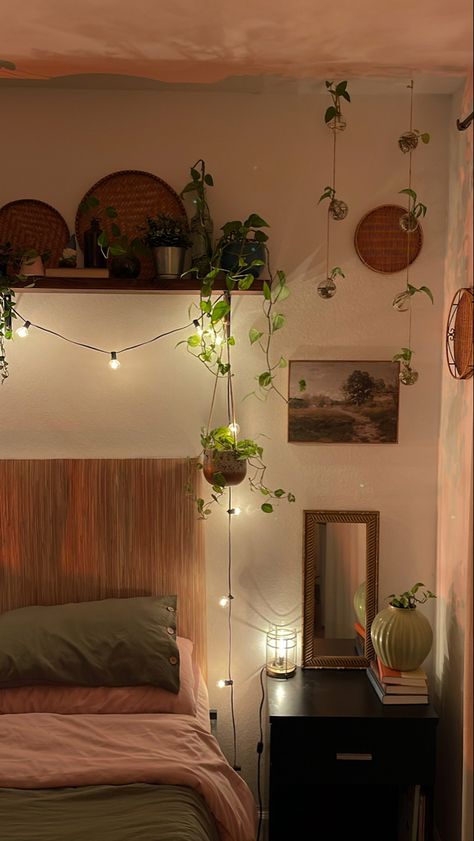 Plant Shelf Wall Bedroom, Over Bed Shelving Ideas, Shelf Above Bed Boho, Ideas For Wall Above Bed, Wall Shelves Above Bed, Fake Plant Wall Bedroom, Diy Shelf Above Bed, Shelf Above Bed Aesthetic, Plant Wall Bedroom Ideas