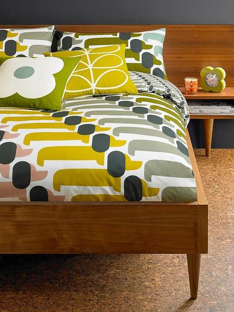 Orla Kiely House Dog Show 100% Cotton Duvet Cover | very.co.uk Yellow Bedding Sets, Bold Bedding, 100 Cotton Duvet Covers, Corner Sofa Chaise, Yellow Bedding, House Items, Double Duvet Covers, King Size Duvet, Double Duvet