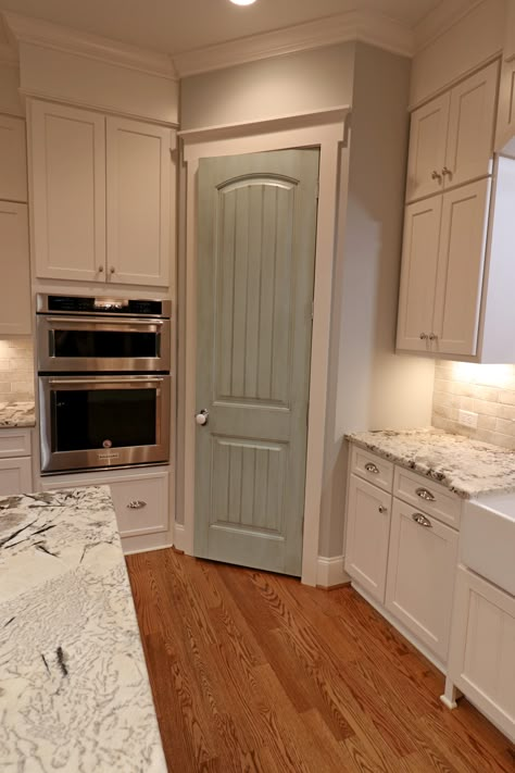 Caddy Corner Pantry, Corner Pantry Door, Kitchen With Corner Pantry, Corner Kitchen Pantry, Kitchen Pantry Doors, Dining Room Accents, Corner Pantry, Pantry Doors, Kitchen Pantry Design