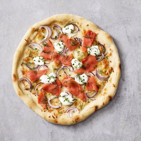 Smoked Salmon Pizza with Dill and Chives | Savory Creamy Crab Dip, Smoked Salmon Pizza, Salmon Pizza, Stop And Shop, Red Sauce, Pizza Stone, Fresh Chives, Pull Apart, Shredded Mozzarella