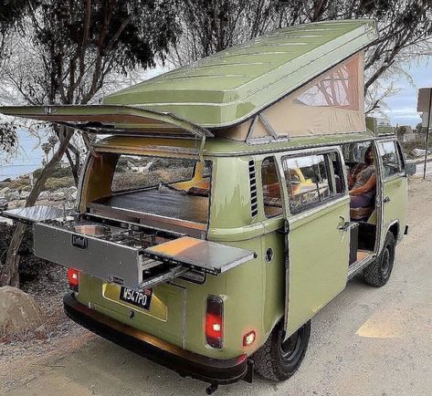 Combi Vw T2, Cabin Curtains, Loft Cabin, Vw Bus T2, Cabin Rugs, Cabin Decorating, Kombi Motorhome, T3 Vw, Minivan Camping