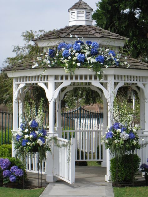 Amazing Patios, Gazebo Wedding Decorations, Wedding Gazebo, Gazebo Decorations, Gazebo Ideas, Wedding Backyard, Gazebo Wedding, Backyard Gazebo, Zen Space