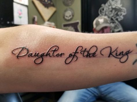 Daughter of the King Father Daughter Tattoos Ideas Unique, Gods Daughter Tattoo, Daughter Of God Tattoo, Daughter Of A King Tattoo, Daughter Of The King Tattoo, The King Tattoo, Christian Sleeve Tattoos For Women, Tattoos For Women Hand, Women Hand Tattoos