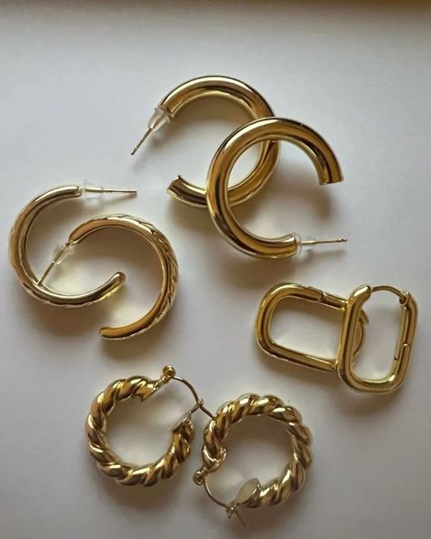 Which one would you pick for your outfit today? [Gold hoops, classic earrings, everyday glam, statement hoops, minimal jewelry, elegant accessories, versatile earrings, bold gold, chic style, timeless fashion] #stylewithspark #SeraphicGlitters #GoldHoops #EverydayElegance #MinimalJewelry #TimelessStyle #ChicAccessories #JewelryAddict #VersatileJewelry #boldandbeautiful Earrings Bold, Everyday Glam, Gold Chic, Earrings Everyday, Jewelry Elegant, Versatile Jewelry, Classic Earrings, Minimal Jewelry, Todays Outfit