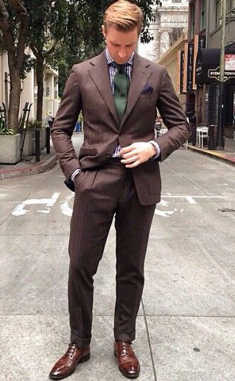 Dapper! Suit With Dark Green Tie, Brown Shoes Men Outfit, Shoes Men Outfit, Men Outfit Inspiration, Dark Green Tie, Brown Suits For Men, Beard Suit, Dark Brown Pants, Light Blue Suit