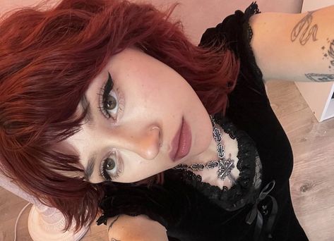 Balayage Hair Brunette With Blonde, Kailee Morgue, Grunge Haircut, Cherry Red Hair, Red Hair Inspo, Baby Bangs, Cherry Hair, Haircut Inspo, Brunette Balayage Hair