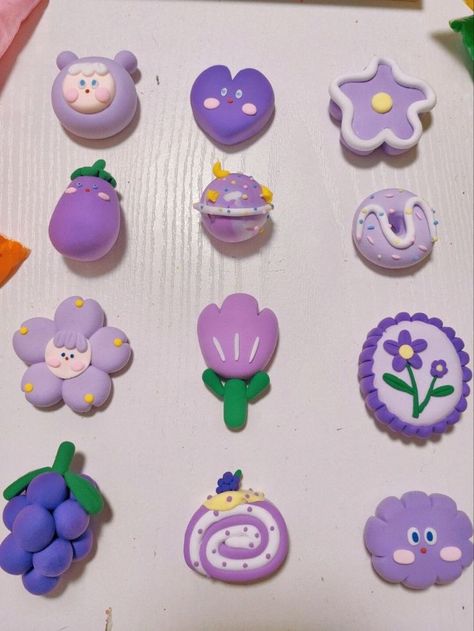 Clay Crafts For Kids, Clay Keychain, Clay Magnets, Diy Air Dry Clay, Light Clay, Clay Diy Projects, Tanah Liat, Clay Crafts Air Dry, Diy Paper Crafts Decoration